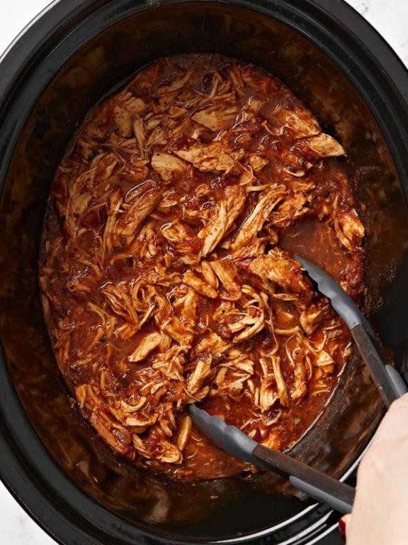 Slow Cooker Salsa Chicken Thighs