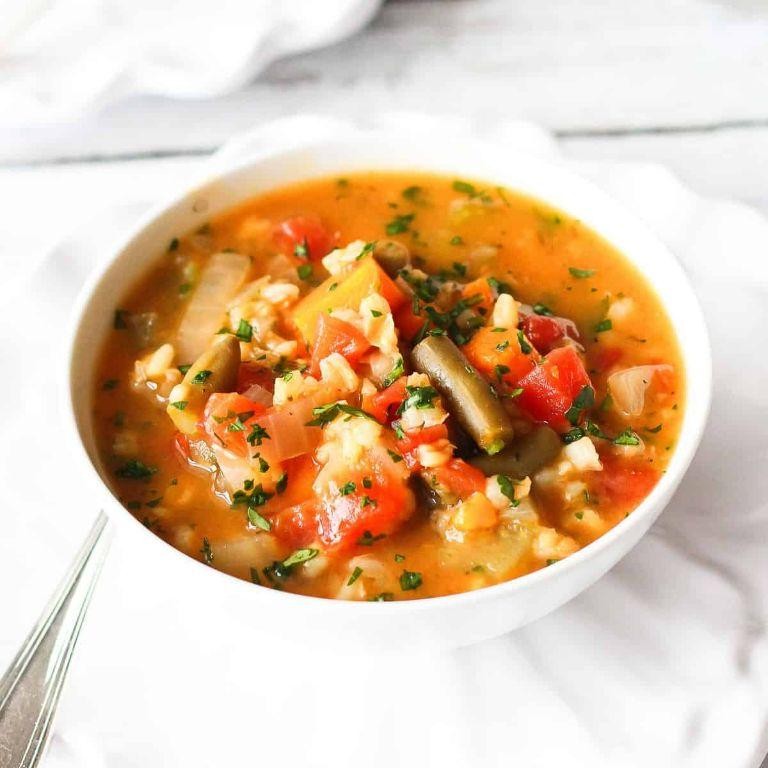 Slow Cooker Vegetable Barley Soup