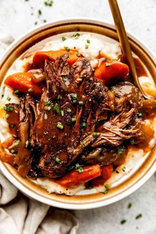 Slow-Cooked Arm Steak in Red Wine Sauce