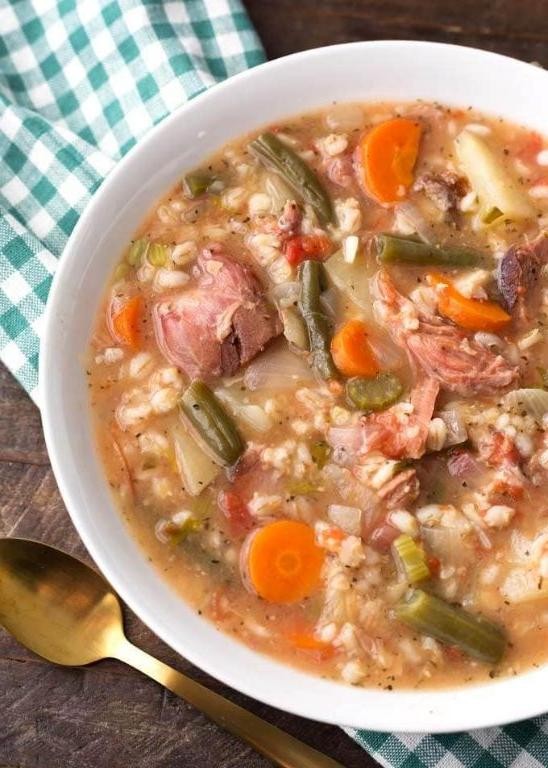 Slow-Cooked Ham Hock and Barley Soup