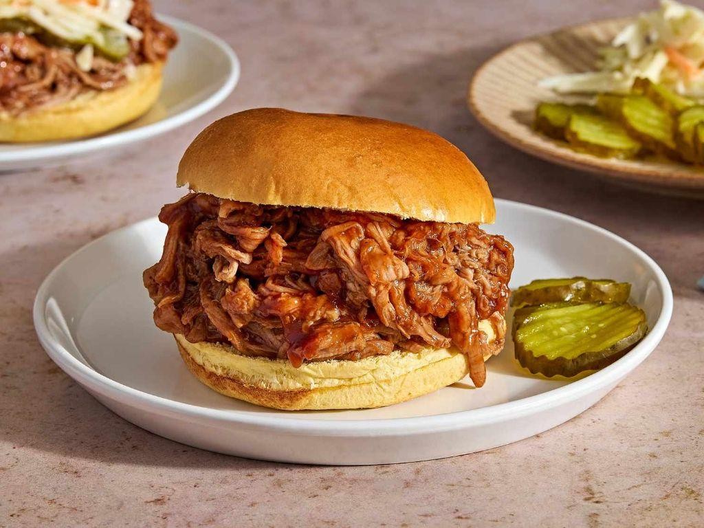 Slow-Cooker Pulled Pork Sandwiches