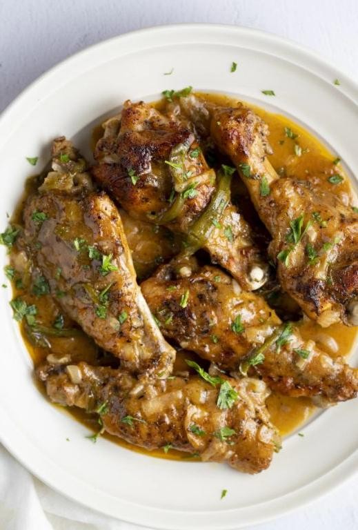 Smoky BBQ Smothered Turkey Wings