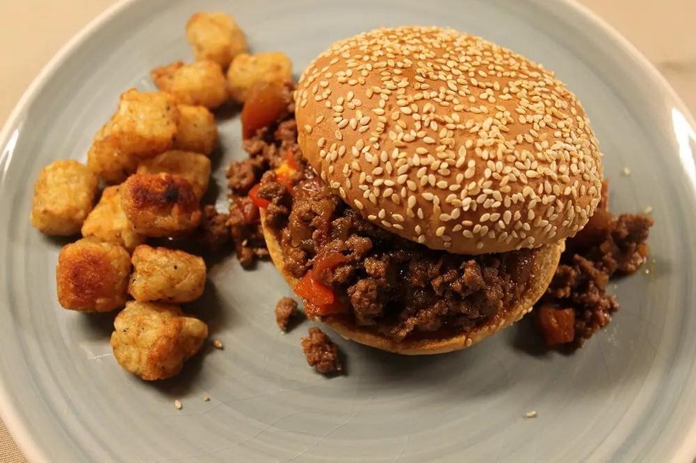 Smoky Chipotle Sloppy Joes