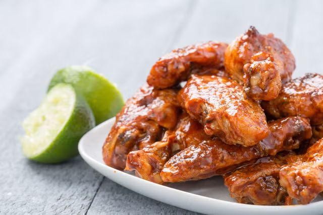 Smoky Chipotle Slow Cooker Chicken Wings