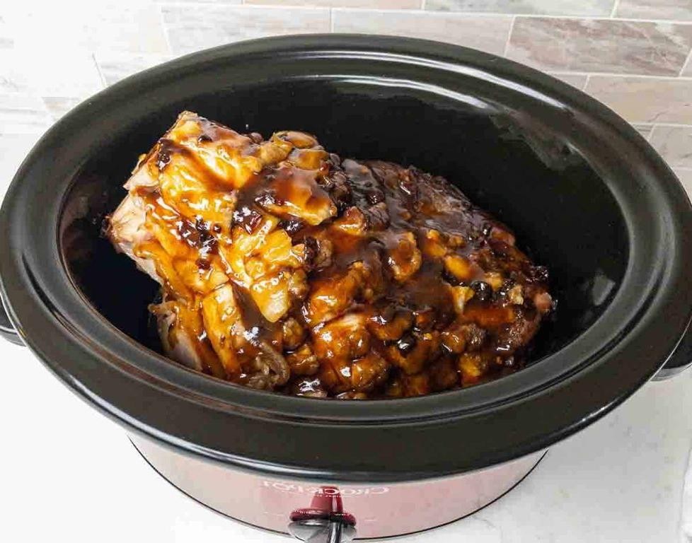 Smoky Chipotle Slow Cooker Ham