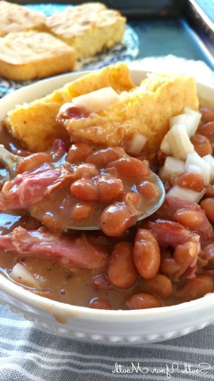 Smoky Crock Pot Pinto Beans with Bacon