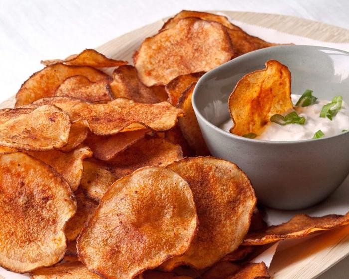 Smoky Paprika Air Fryer Potato Chips