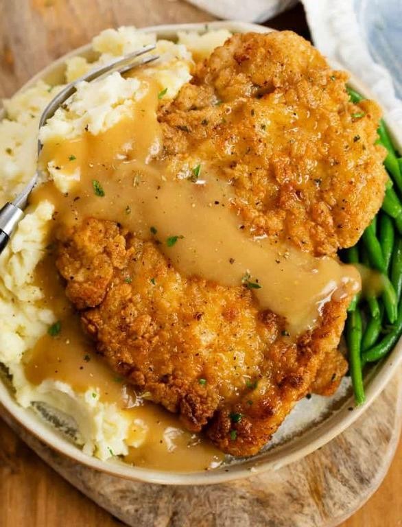 Southern Fried Chicken with Mashed Potatoes