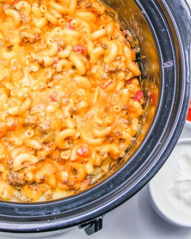 Southwest Taco Crockpot Mac and Cheese