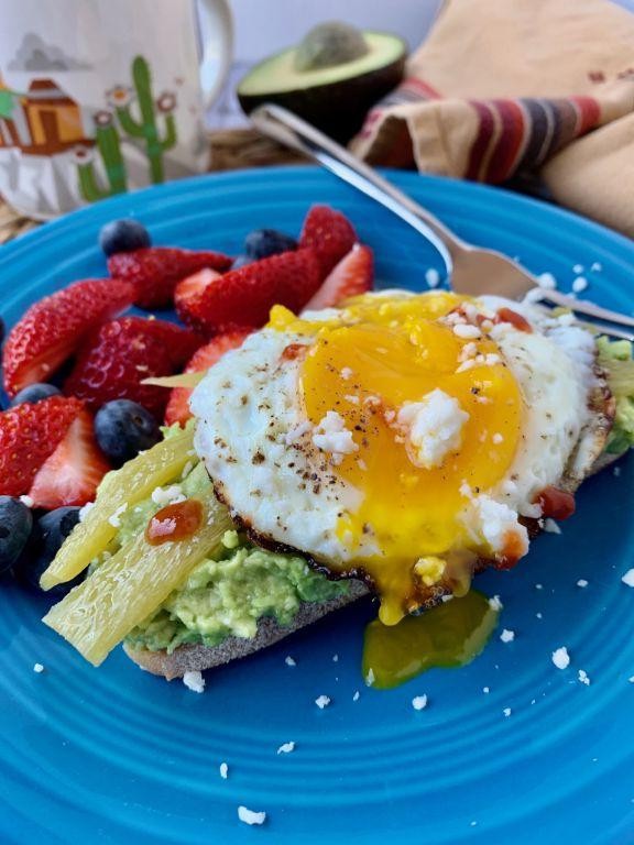 Southwestern Fried Egg and Avocado Sandwich
