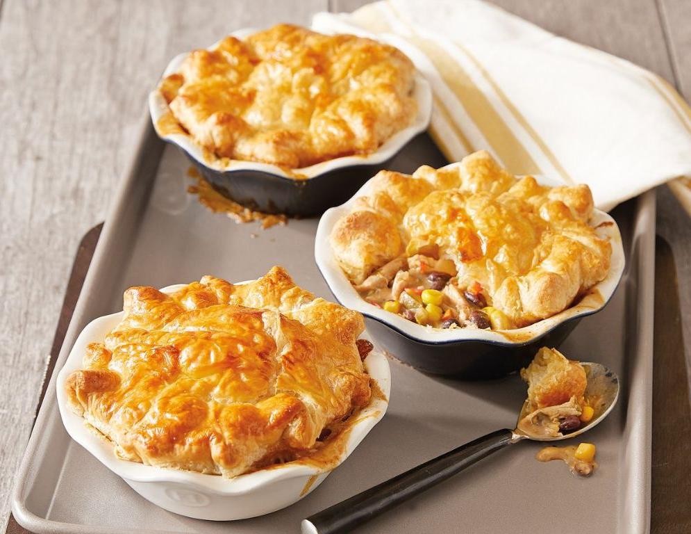 Southwestern Style Chicken Pot Pie with Spicy Puff Pastry