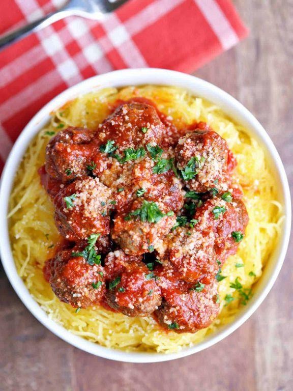 Spaghetti Squash with Marinara and Turkey Meatballs