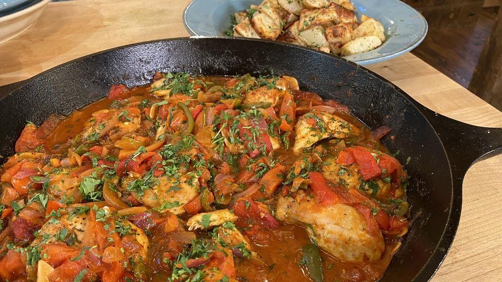 Spanish Chicken with Peppers and Onions