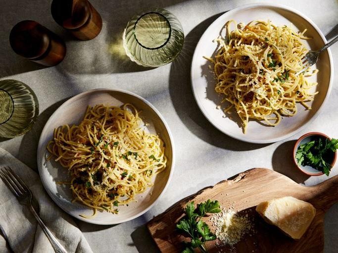 Speedy Spaghetti Aglio e Olio