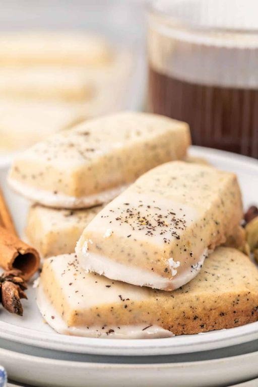 Spiced Chai Shortbread for a Cozy Flavor