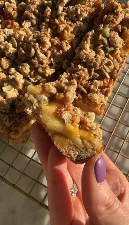 Spiced Pumpkin and Apple Crumble Bars