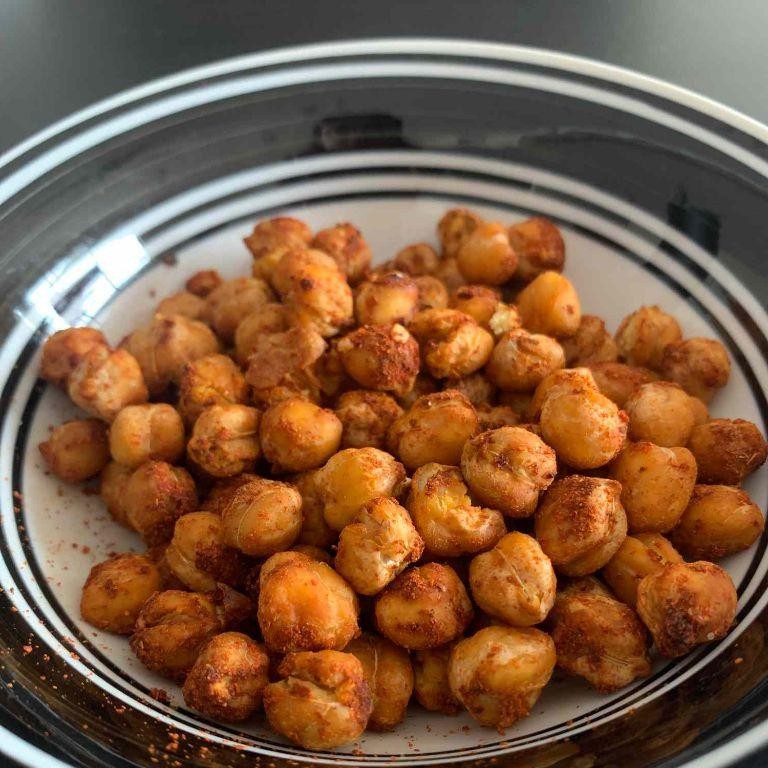 Spicy Air Fryer Chickpeas