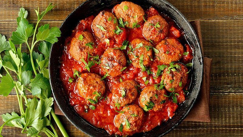 Spicy Albondigas (Meatballs) in Tomato Sauce