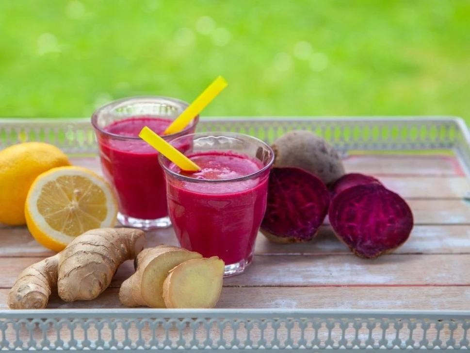 Spicy Beet and Turmeric Elixir