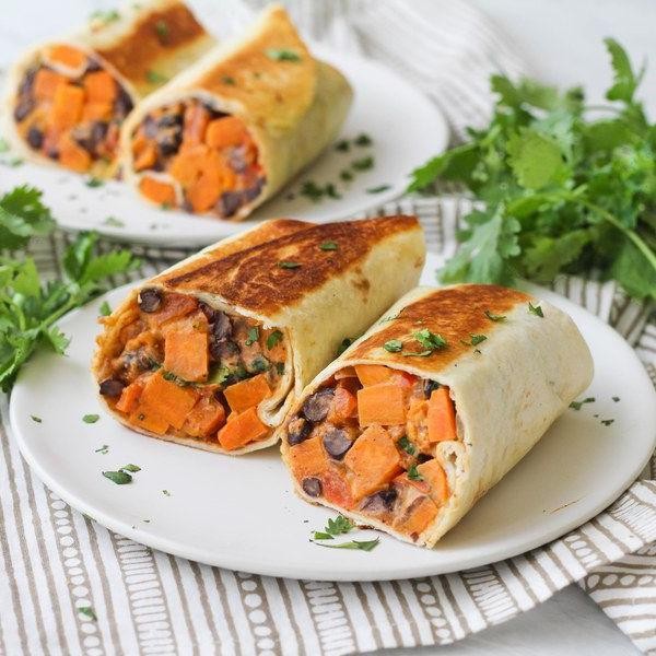 Spicy Black Bean and Sweet Potato Burritos
