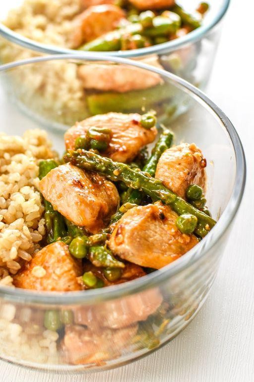 Spicy Chicken Meal Prep Bowls with Brown Rice