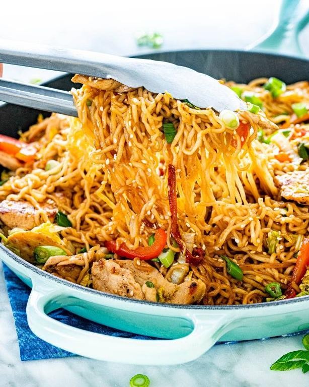 Spicy Chicken Ramen Stir Fry