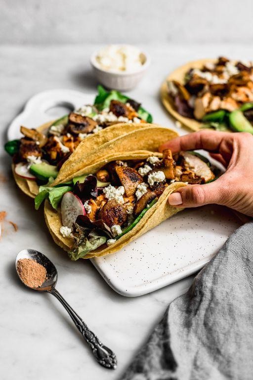 Spicy Chicken and Mushroom Fajitas