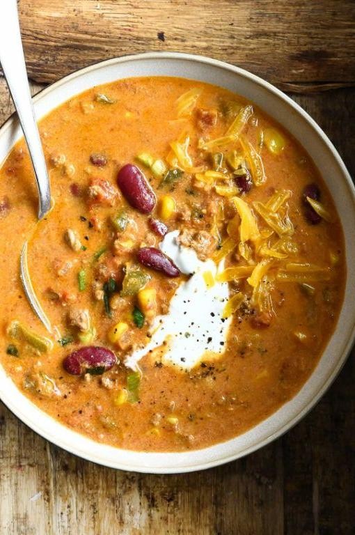 Spicy Creamy Beef Taco Soup