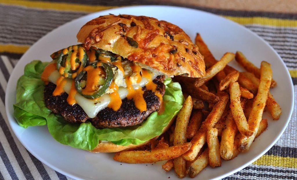 Spicy Jalapeño Hamburgers