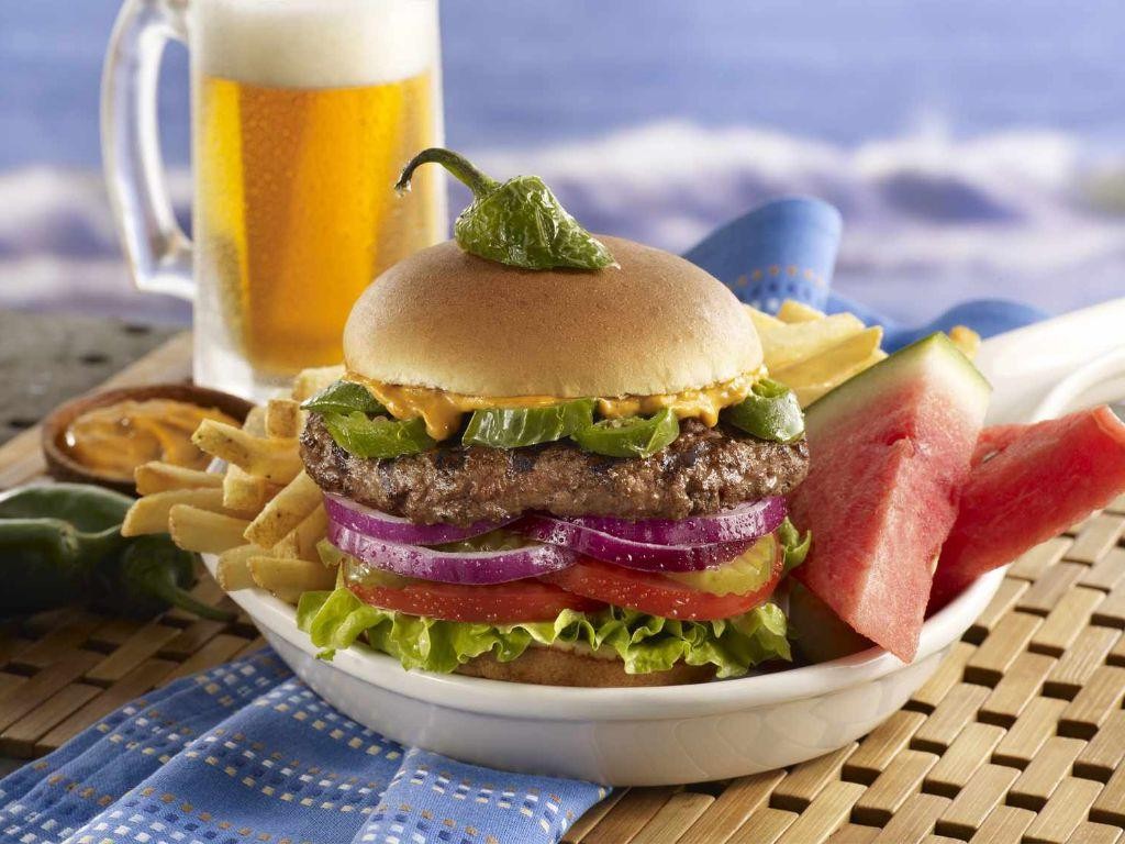 Spicy Jalapeño and Cheese Sirloin Burger