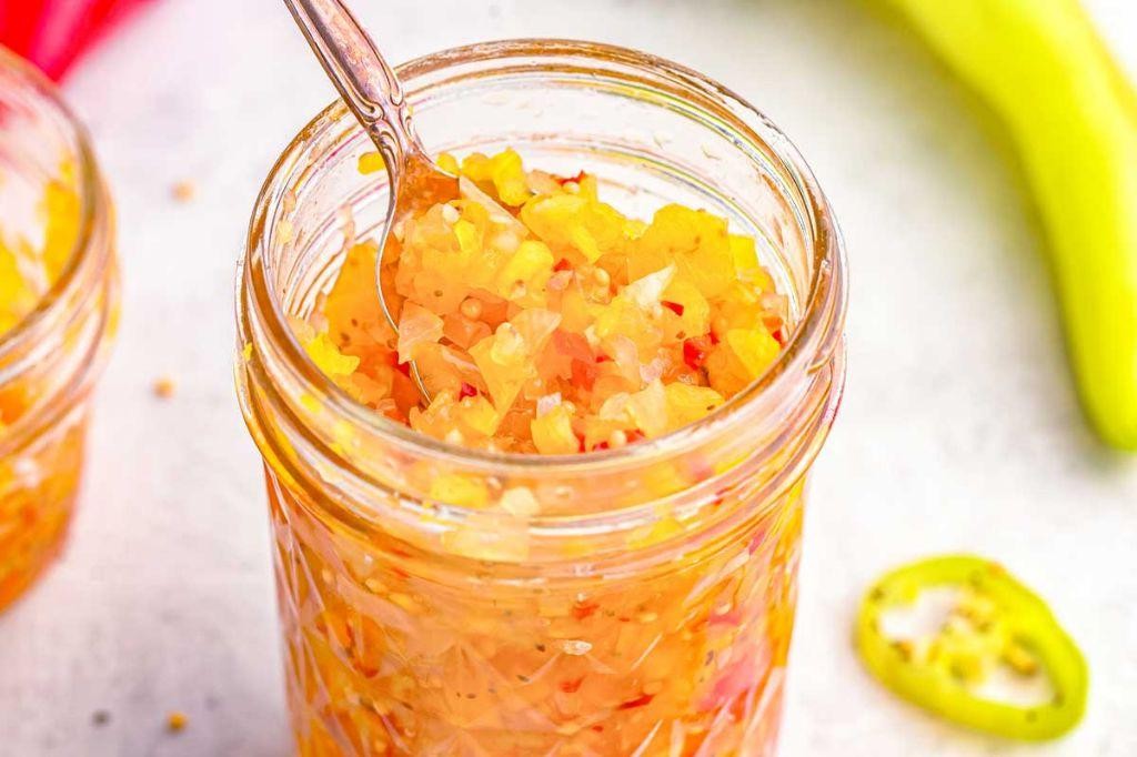 Spicy Pickled Banana Pepper Relish