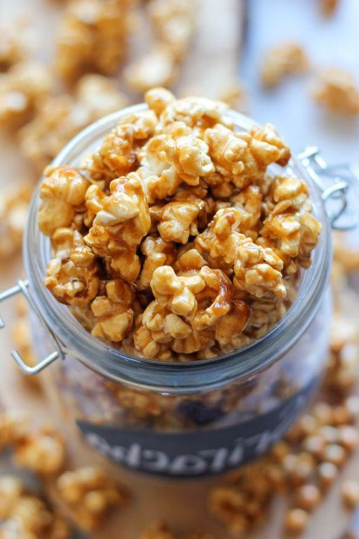 Spicy Sriracha Caramel Corn