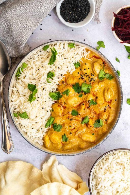 Spicy Yellow Bean Curry with Coconut Milk