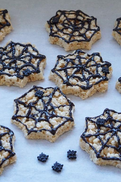 Spider Web Krispie Slices