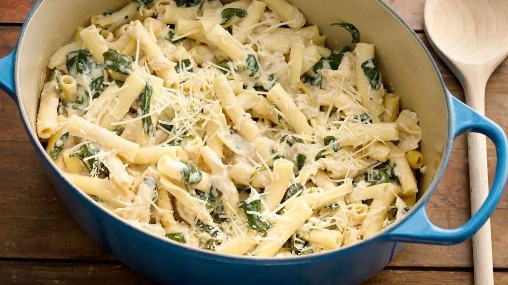 Spinach Artichoke Creamy Chicken Ziti