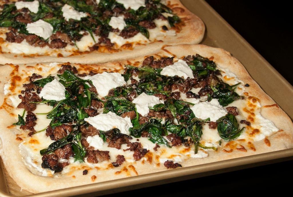 Spinach, Sausage, and Ricotta Pizza