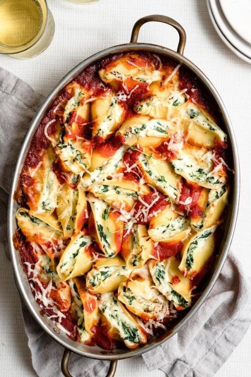 Spinach and Mozzarella-Stuffed Shells