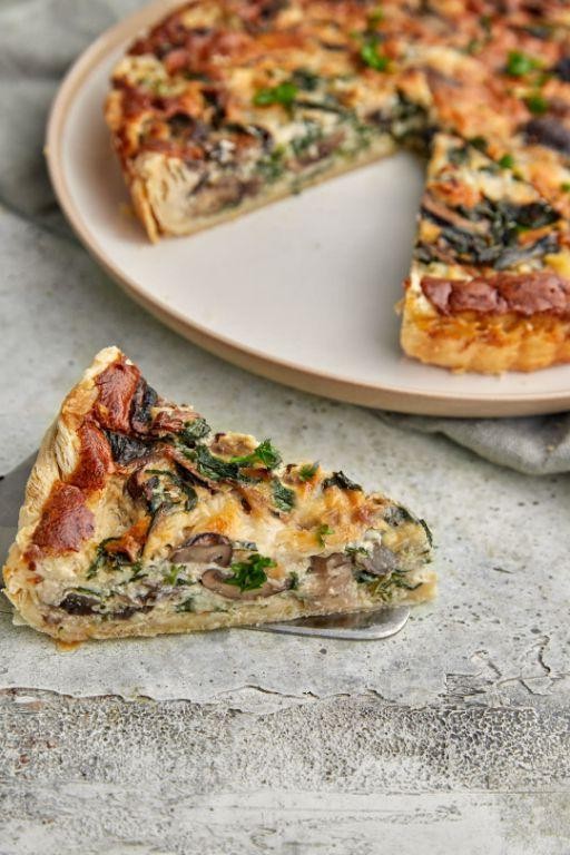 Spinach and Mushroom Puff Pastry Pie