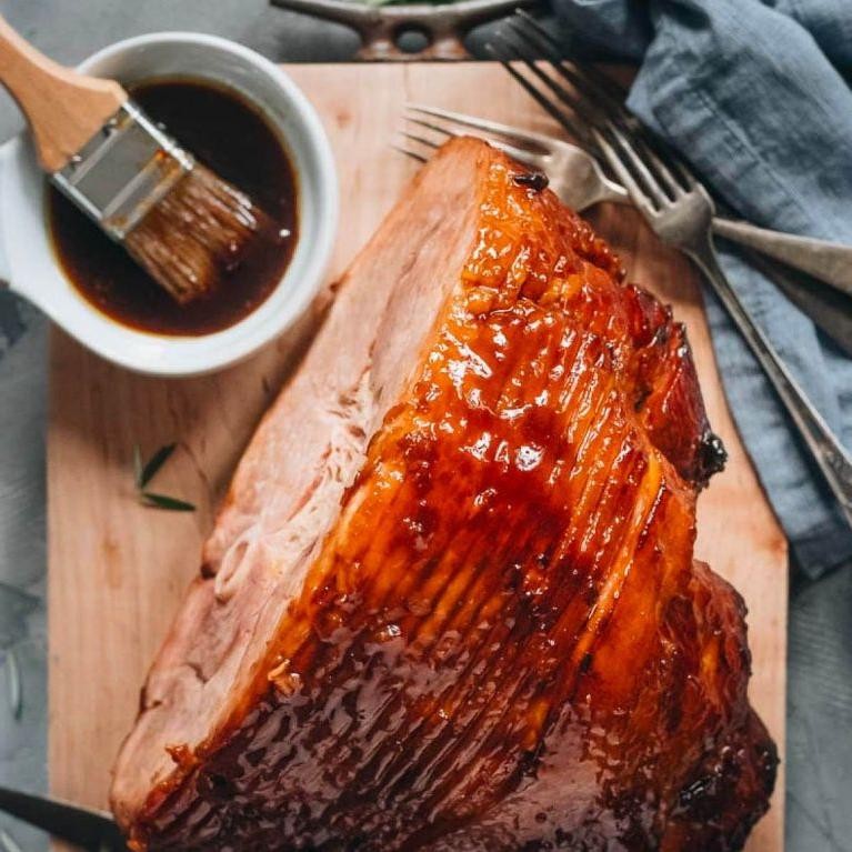 Sriracha Honey Glazed Spicy Ham