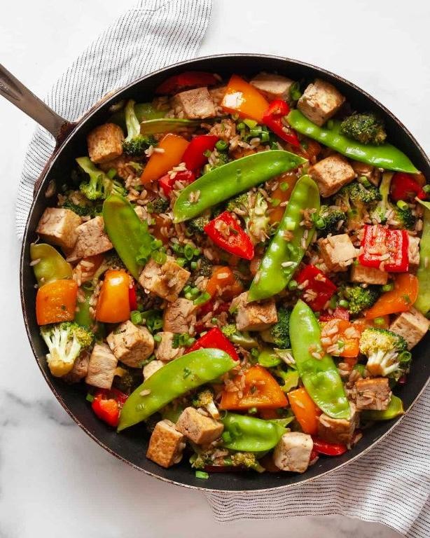 Stir-Fry Tofu with Snap Peas and Ginger