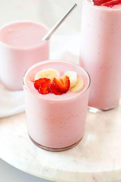 Strawberry Banana Milk Smoothie