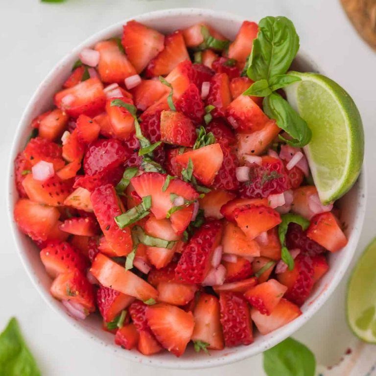 Strawberry Basil Chunky Salsa