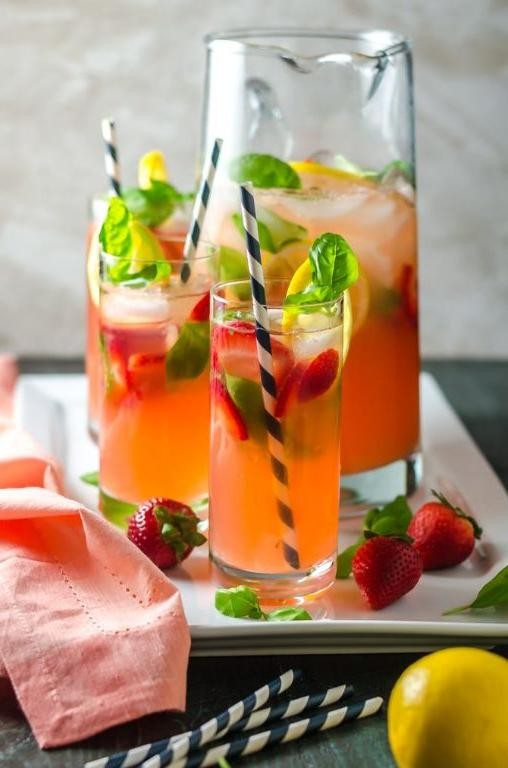 Strawberry Basil Vodka Lemonade