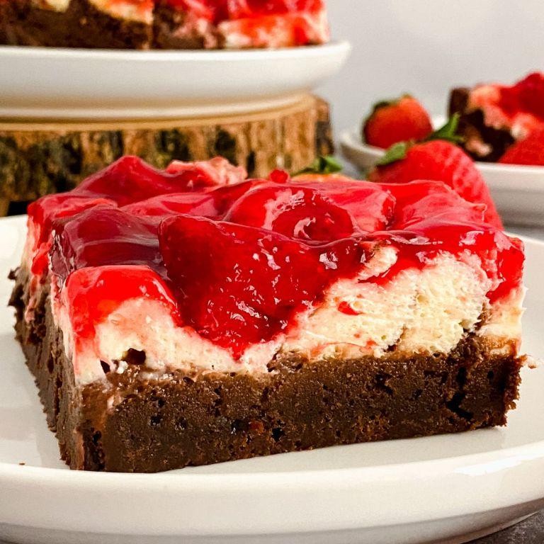 Strawberry Cheesecake Brownie Delight