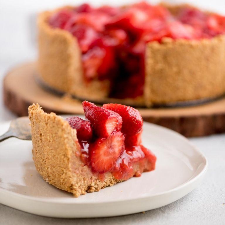 Strawberry Pie with Graham Cracker Crust
