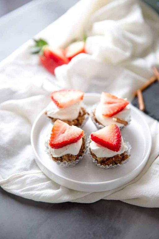 Strawberry Pretzel Salad Bites