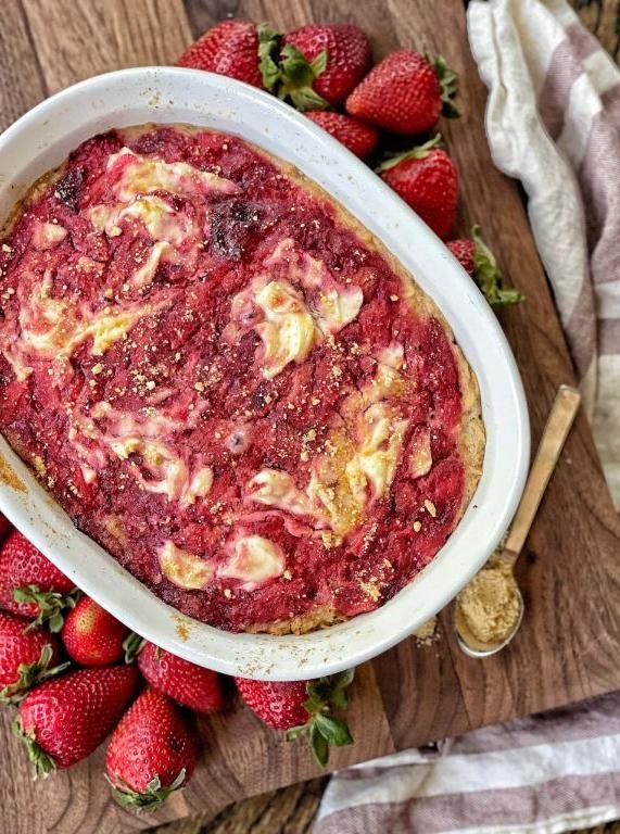 Strawberry Shortcake Baked Oatmeal
