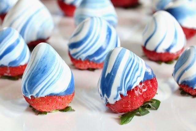 Strawberry Swirl Chocolate Dip