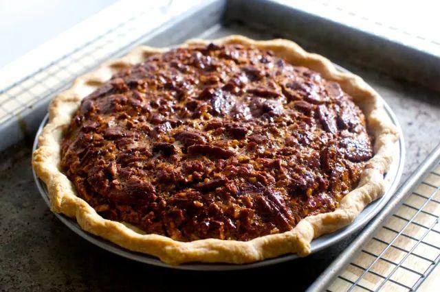 Streamlined Pecan Pie