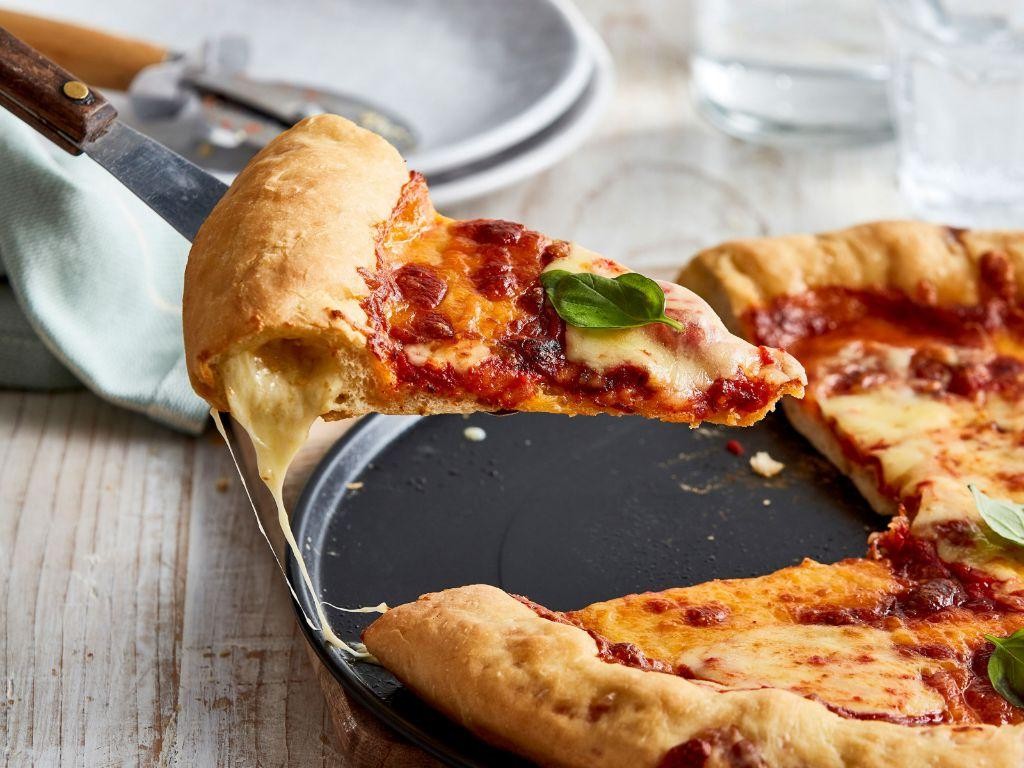 Stuffed Crust Pizza Margherita Delight